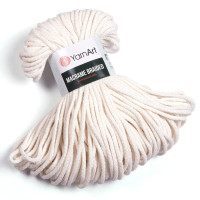 Пряжа YarnArt Macrame Braided / ЯрнАрт Макраме Брейдед 752 молоко